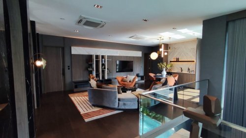 Ultra Luxury House 95E1 | Located Yothin Phatthana 3