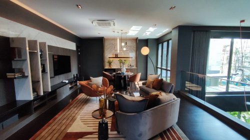 Ultra Luxury House 95E1 | Located Yothin Phatthana 3