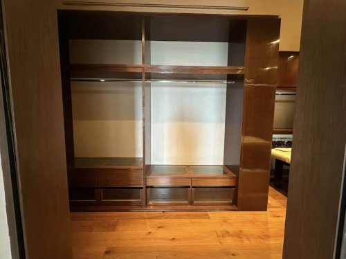 185 Rajadamri Penthouse 